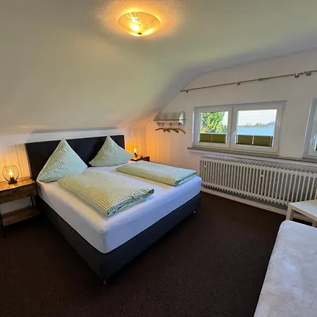 Am Itterbach * فيلنغن